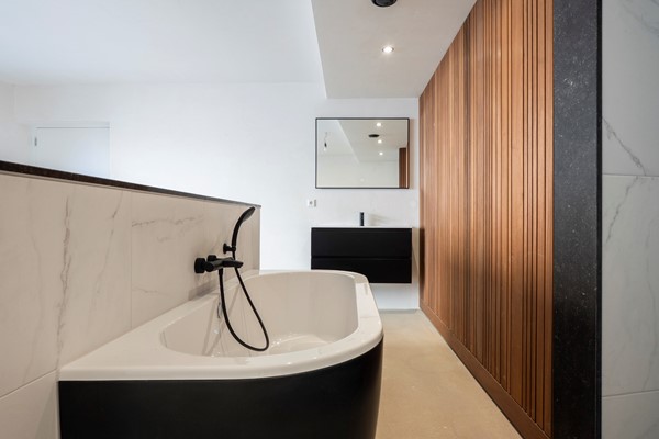 Medium property photo - Heistraat 44, 6142 AL Einighausen